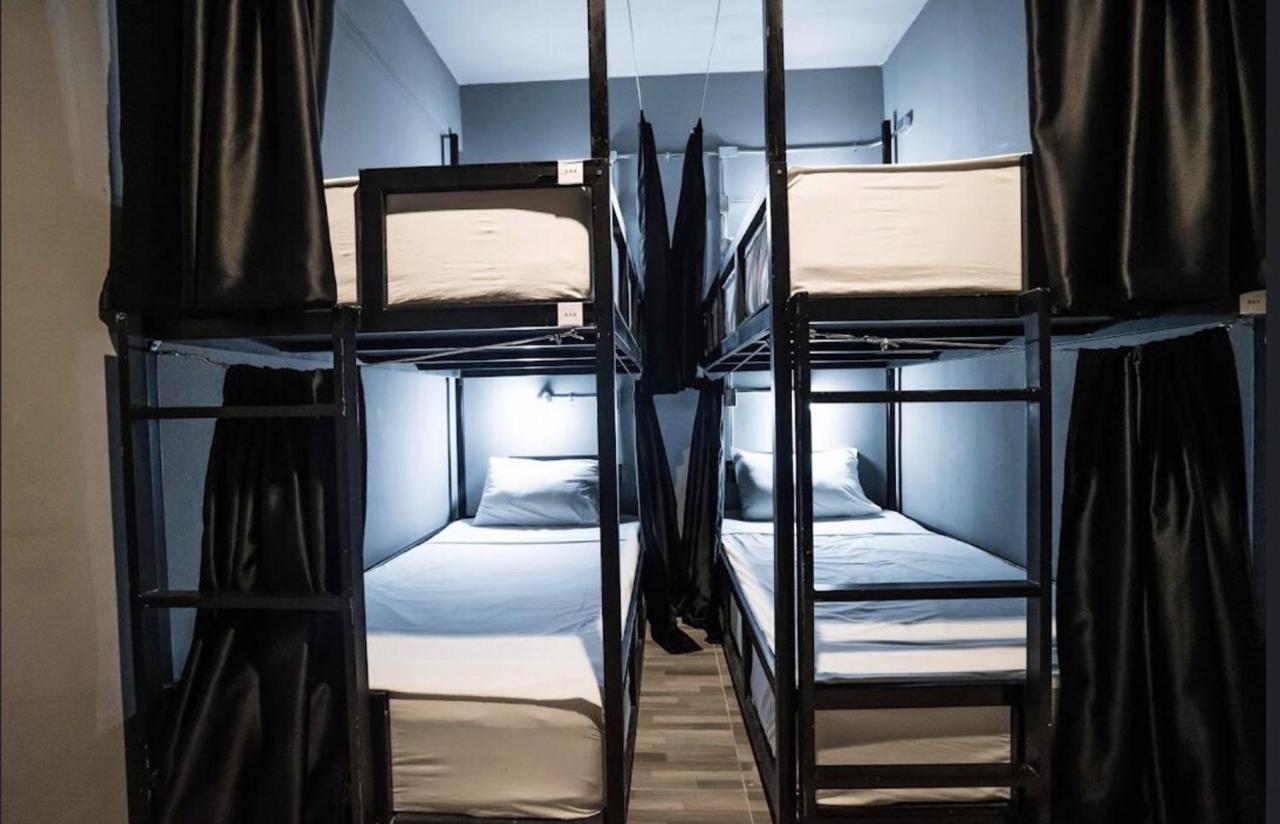 3Plus1 Hostel Patong Eksteriør billede