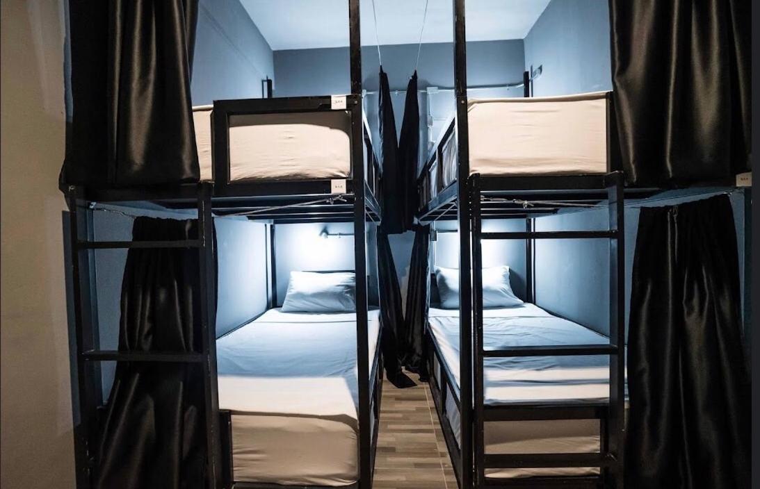 3Plus1 Hostel Patong Eksteriør billede
